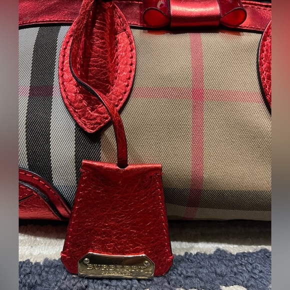 BURBERRY Prorsum Large Red Metallic Satchel - Picture 2 of 8